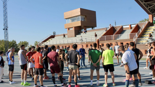74 aspirantes realizan las pruebas físicas del proceso selectivo para las 8 plazas de Policía Local por turno libre en Villanueva del Pardillo