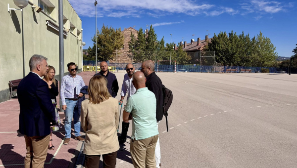 Villanueva del Pardillo continúa con su plan de mejora en sus edificios municipales con la cubierta del Colegio Carpe Diem