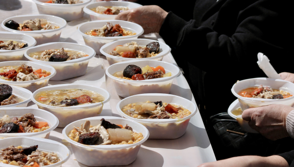 Gran éxito y buen ambiente en el IV Gran Cocido Pardillano Solidario