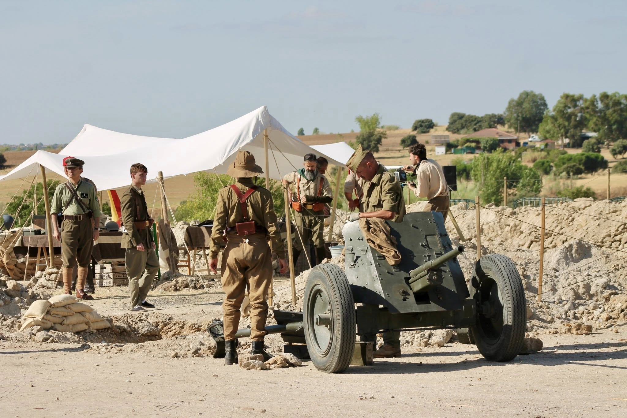 Gran éxito de la primera recreación de la Batalla de Brunete en Villanueva del Pardillo