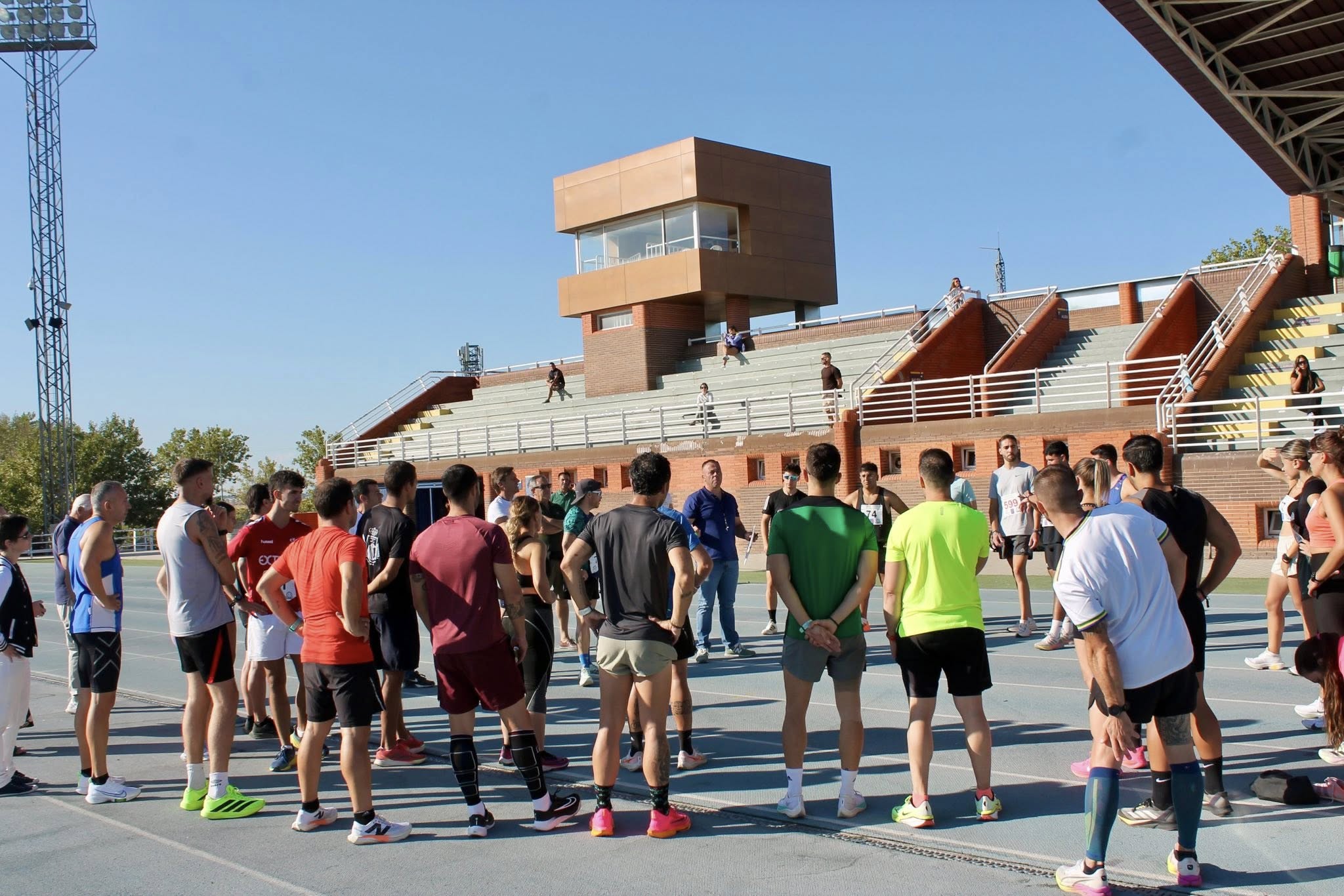 74 aspirantes realizan las pruebas físicas del proceso selectivo para las 8 plazas de Policía Local por turno libre en Villanueva del Pardillo