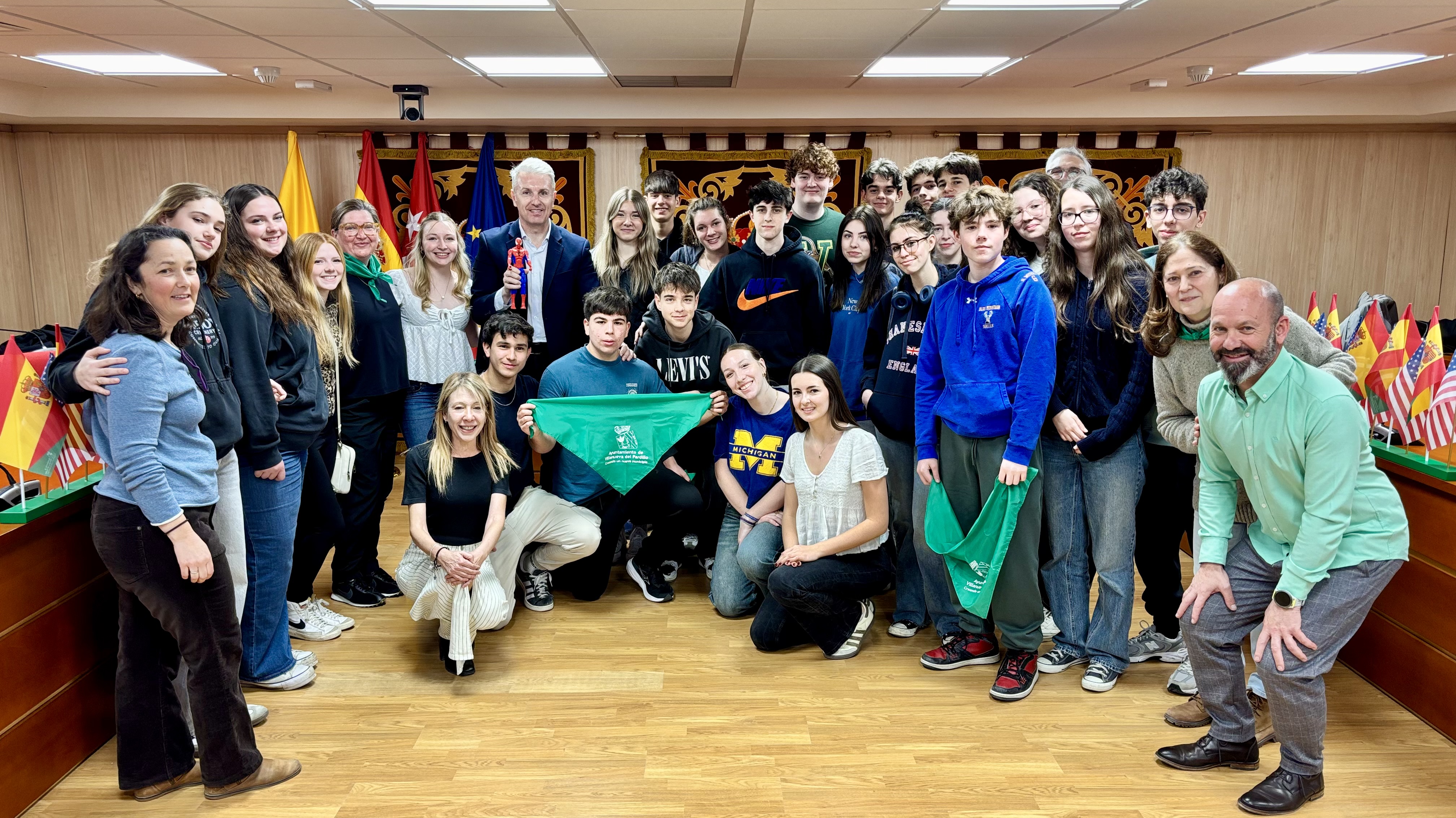 Villanueva del Pardillo recibe a los alumnos de EE.UU. del programa de intercambio escolar