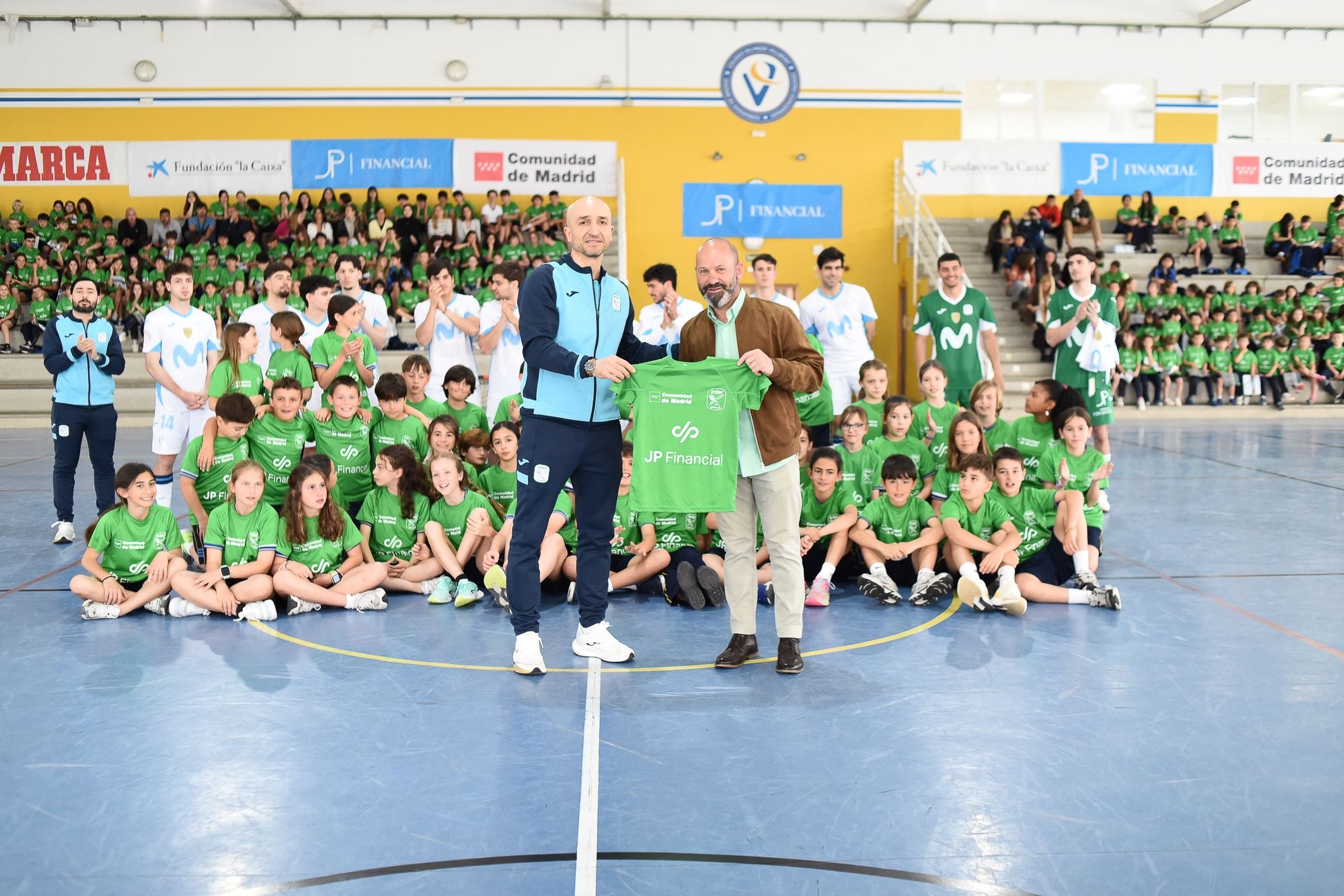 La Gira Movistar Megacracks brilla a su paso por el Colegio Vallmont de Villanueva del Pardillo