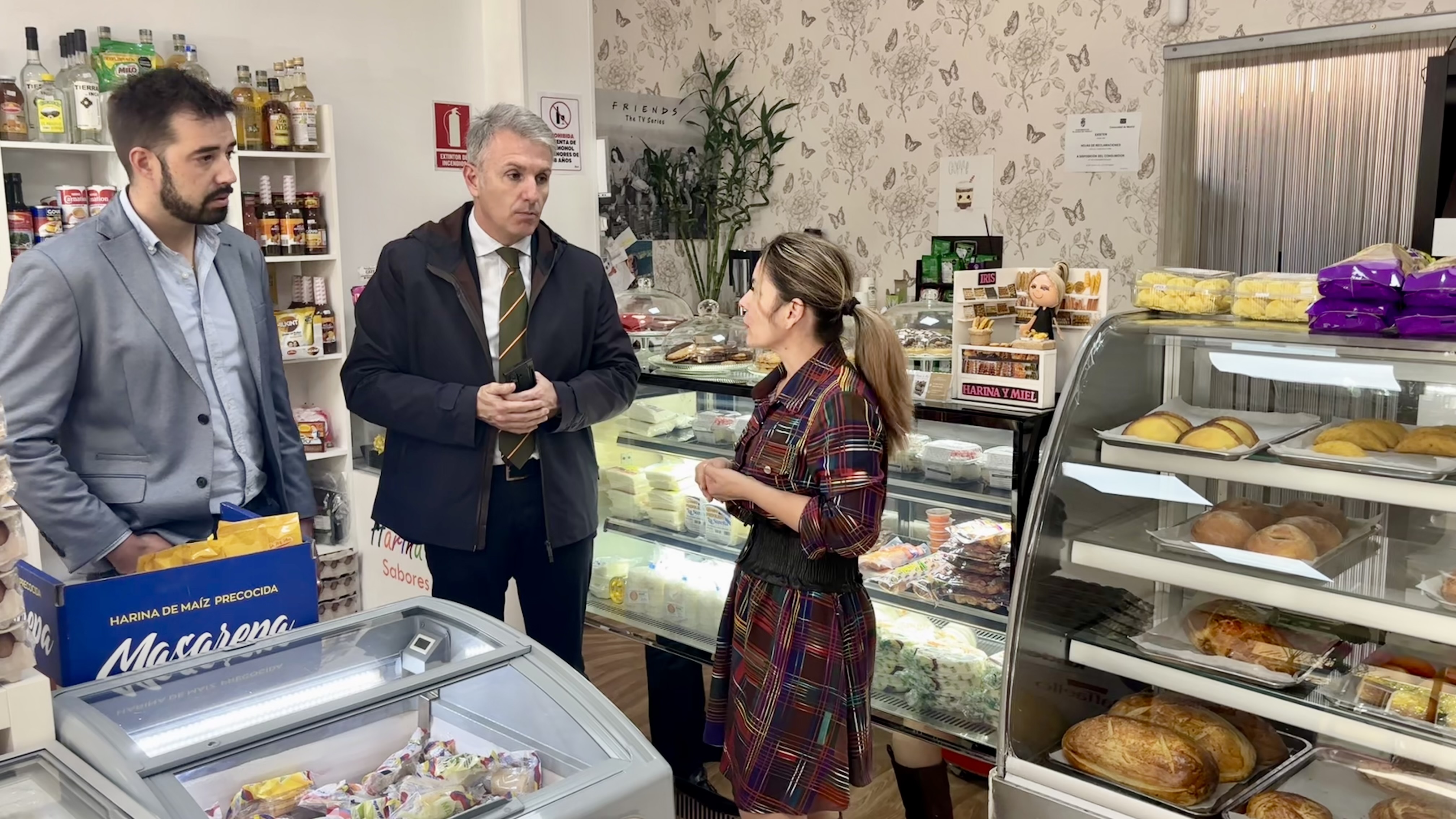 El Alcalde visita Harina y Miel Sabores del Mundo