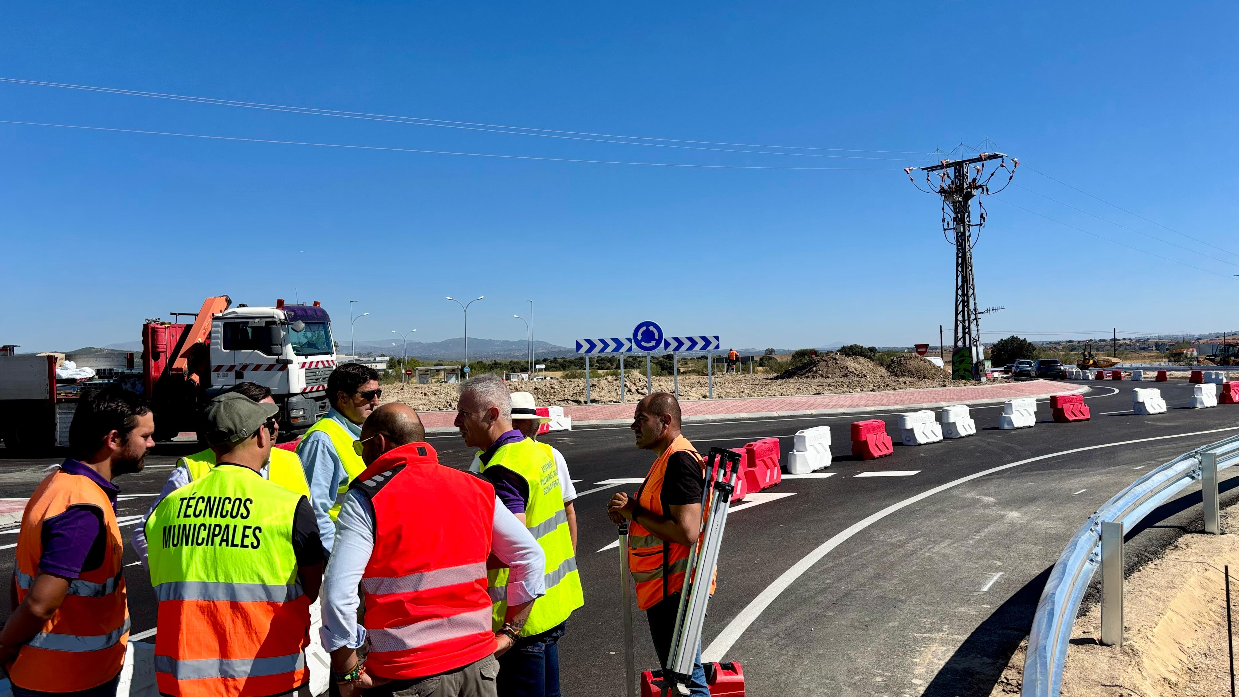 La nueva rotonda de acceso al Polígono Industrial ya es una realidad 