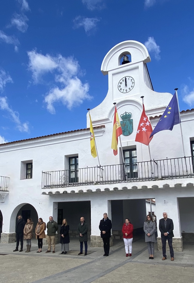 MINUTO DE SILENCIO EN VILLANUEVA DEL PARDILLO. 11/03/2024